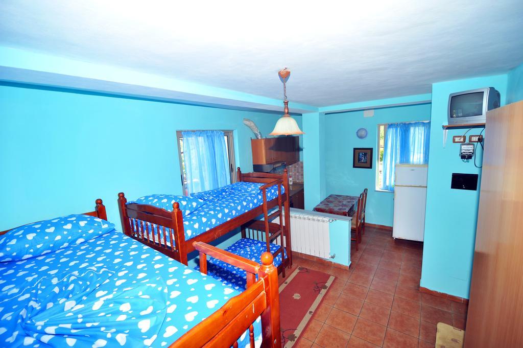 Pemaj Hostel Shkodër Pokoj fotografie